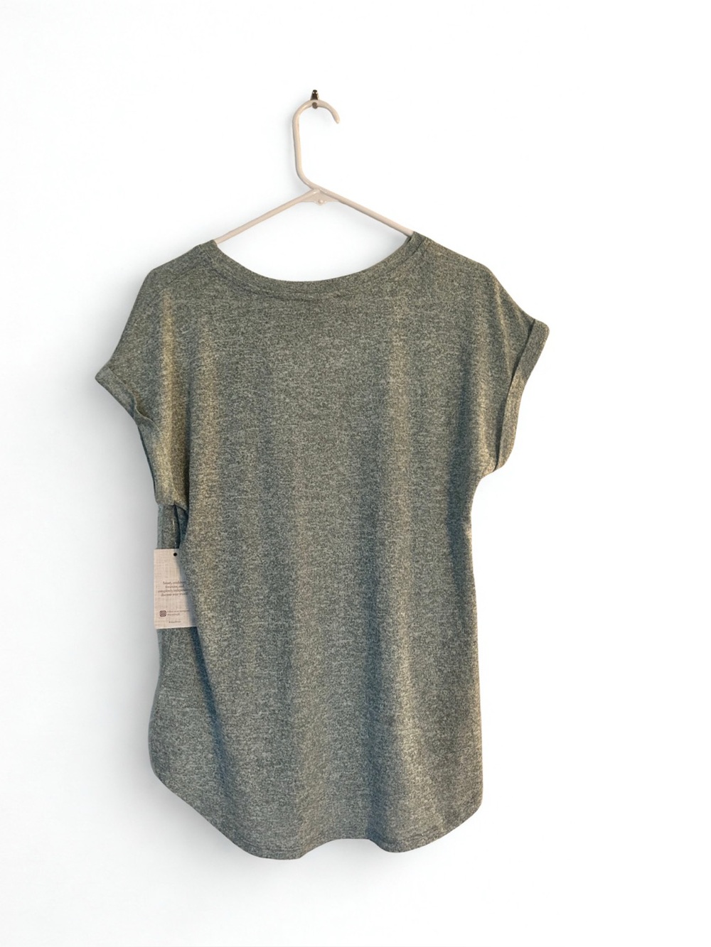 Tru Self Butterfly NWT Embroidered Short Sleeve Top Gray Size Large - Picture 4 of 8